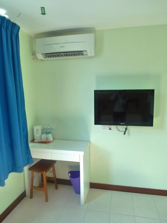 Transit Hotel Лабуан Стая снимка